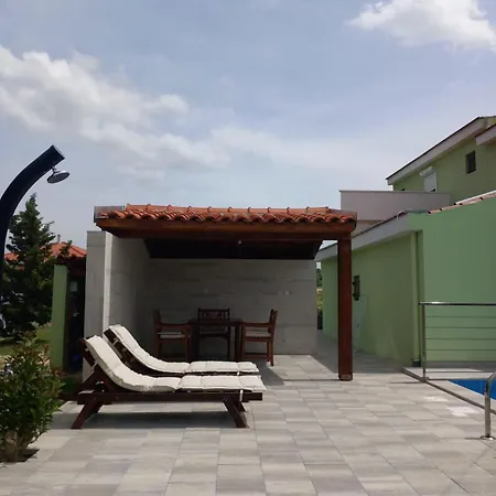 3, Own Swimming Pool, Sea View *